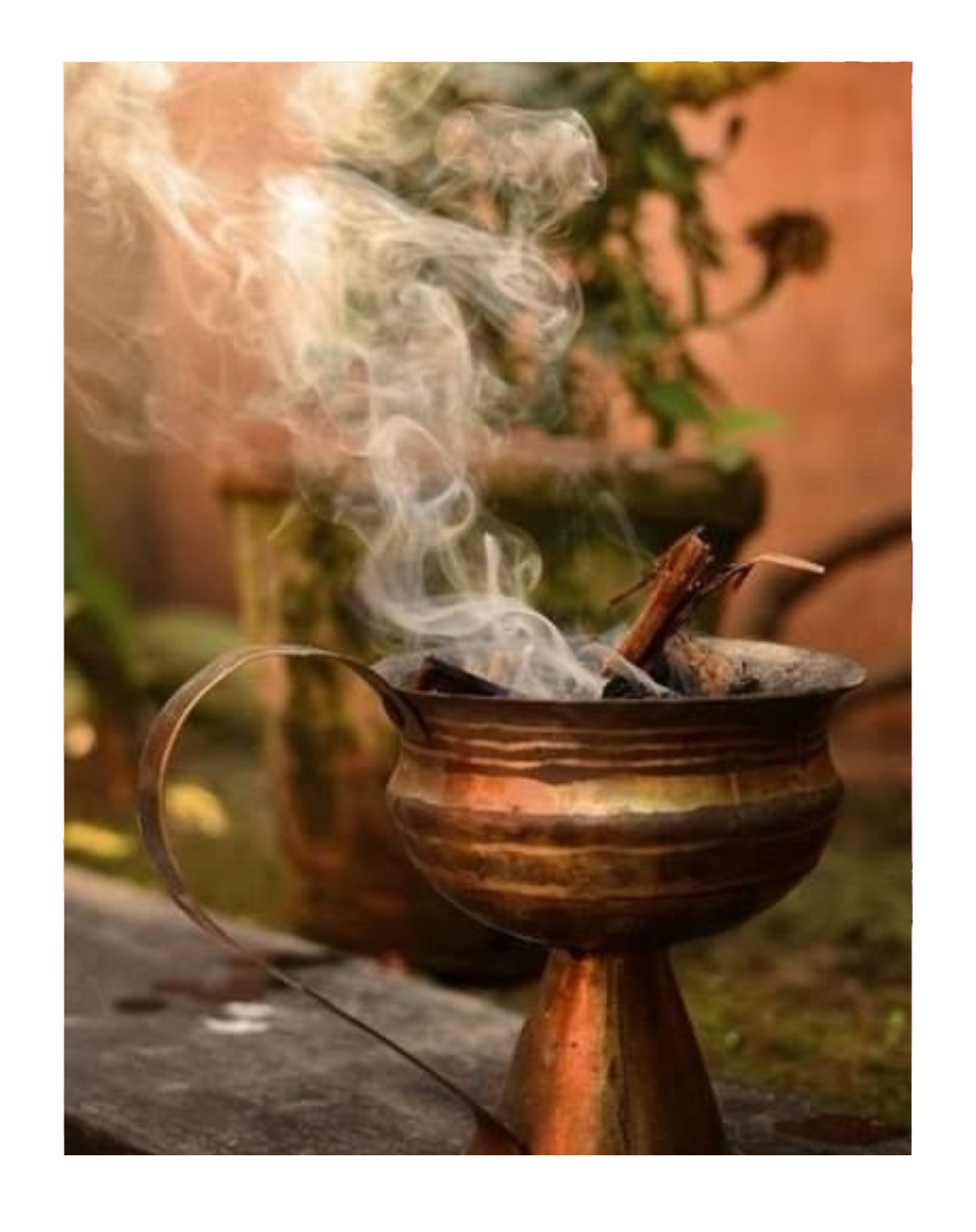 Hand-rolled incense stick